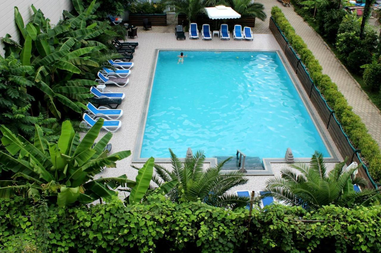 National Hotel Кобулеті Екстер'єр фото
